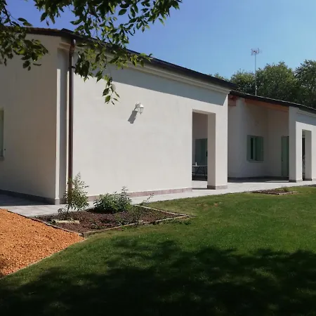 Apartment La Casa Nel Bosco *